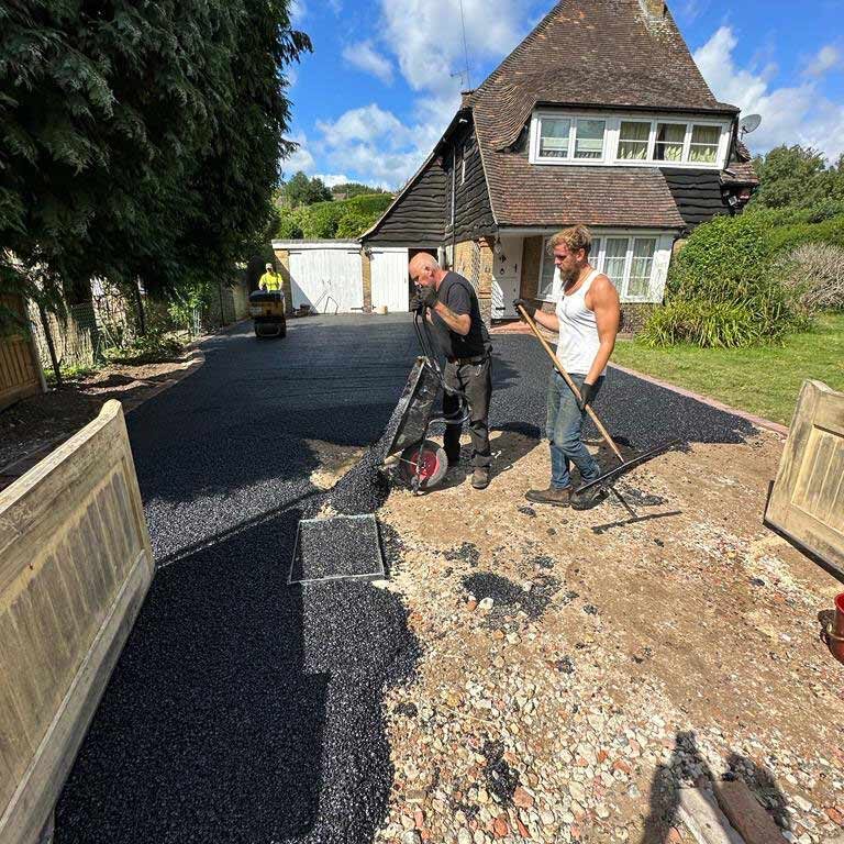 Permeable Resin Gravel Driveway Coulsdon. All Terrain Landscaping, South West London