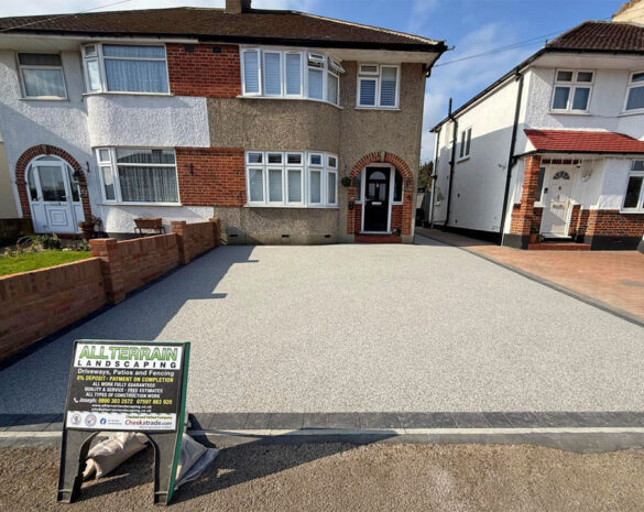 Resin Gravel Driveway Putney. All Terrain Landscaping.