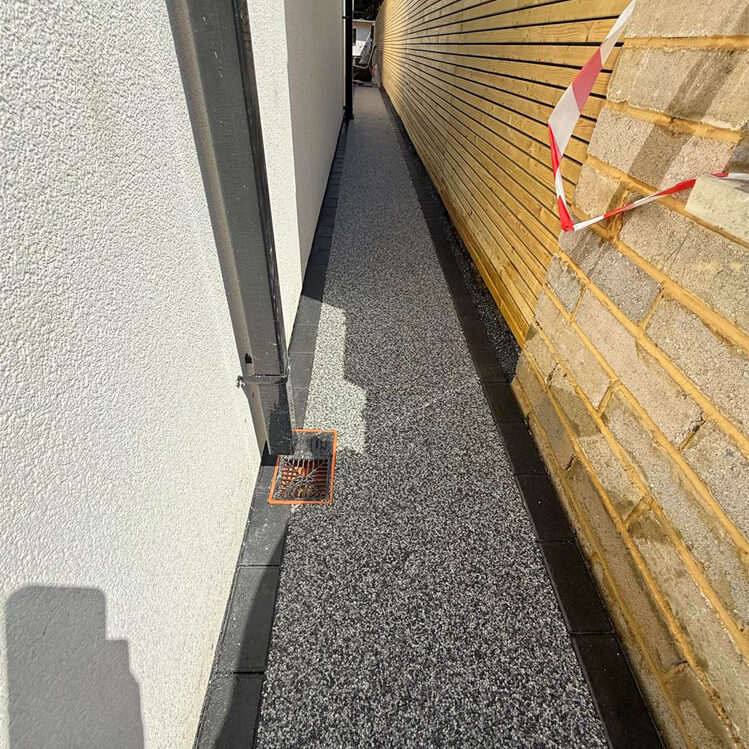 Grey Resin Driveway, Selhurst, Croydon. All Terrain Landscaping.